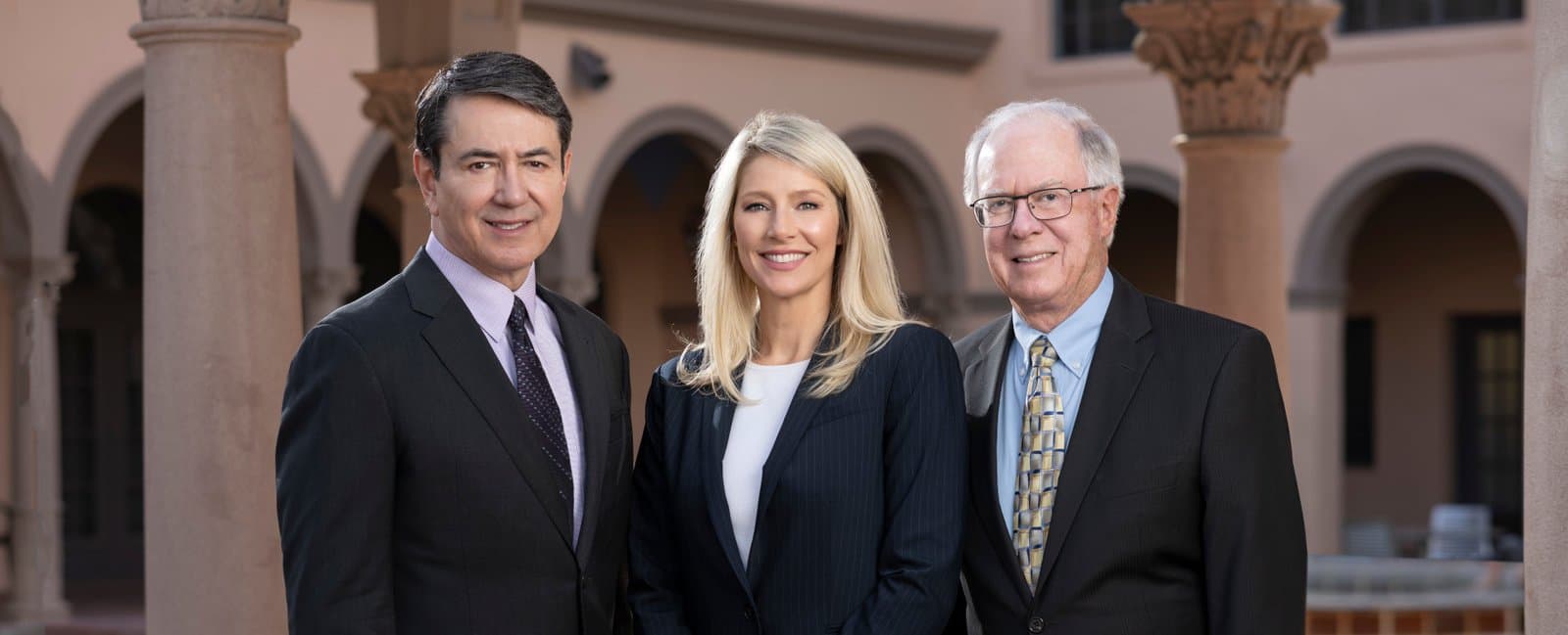 Hollingsworth Kelly Law logo
